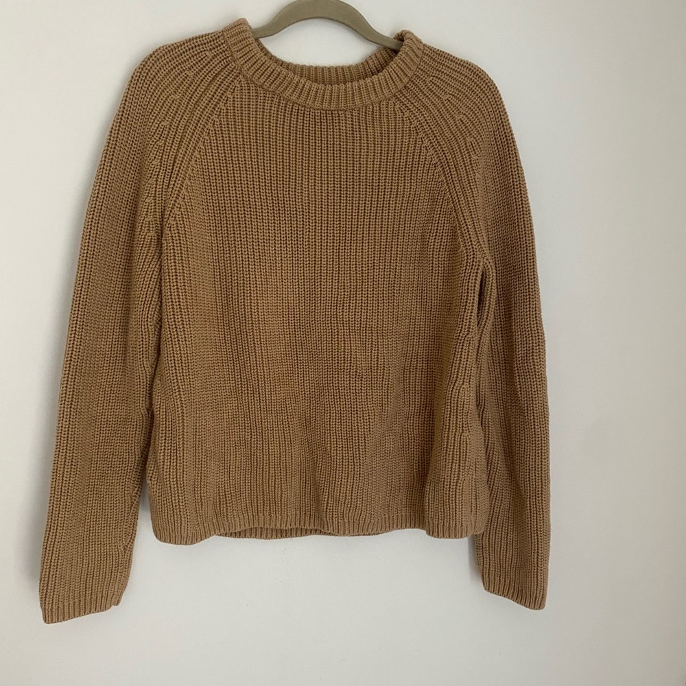 Quince Tan Crew Neck Sweater Ribbed Knit Classic